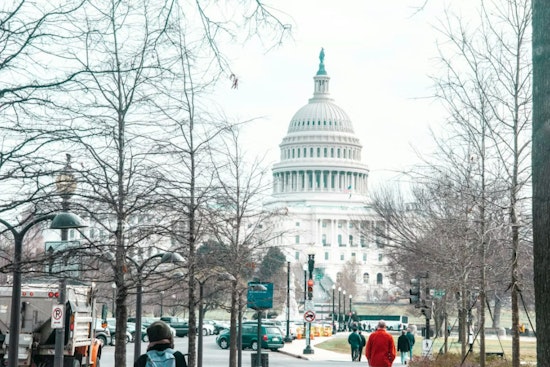 Washington, D.C. Braces for Possible Snow Showers, Chilly Winds Amidst Fluctuating Weather Patterns