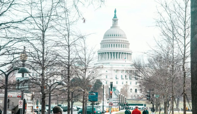 Washington, D.C. Braces for Possible Snow Showers, Chilly Winds Amidst Fluctuating Weather Patterns