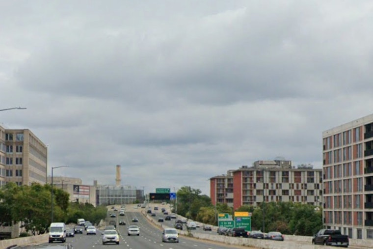 Washington D.C. Braces for Scattered Showers and Sleet Post-Christmas, NWS Reports