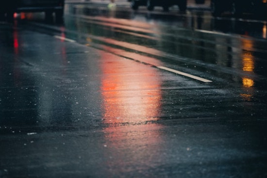 Washington D.C. Drivers Warned of Slick Roads as Light Wintry Mix Hits and Gale Warning Issued for Maritime Areas