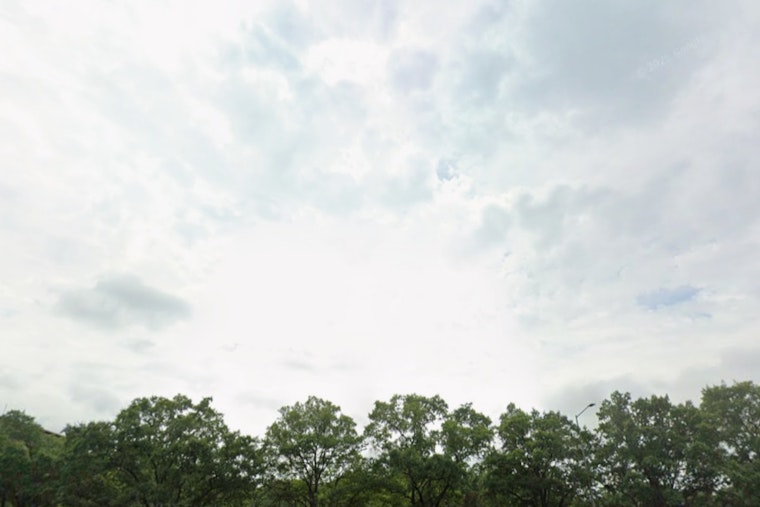 Washington D.C. Residents Wake to Chilly Morning as Warmer Weather and Rain Approach