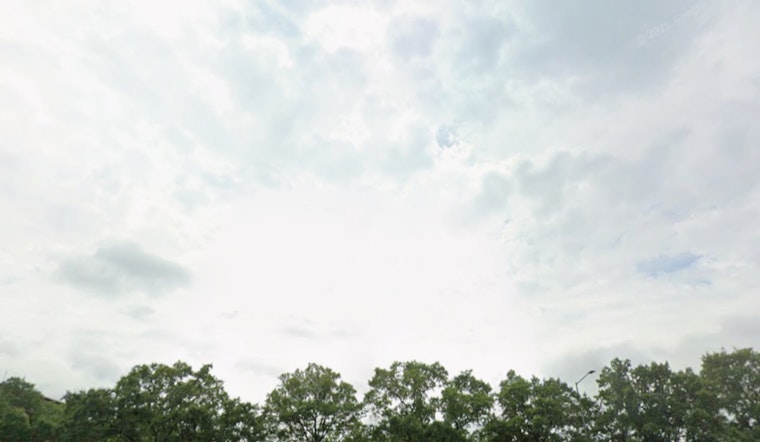 Washington D.C. Residents Wake to Chilly Morning as Warmer Weather and Rain Approach