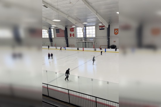 Webster Groves to Host Festive Ice Skating Event with Santa in St. Louis