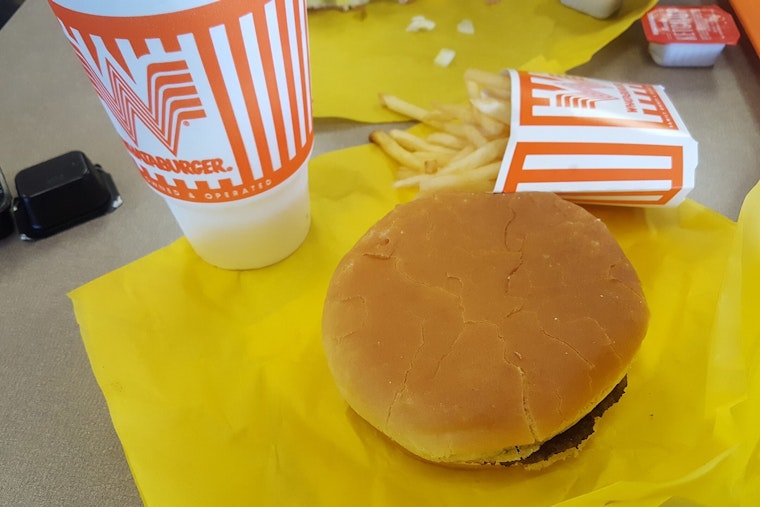 Whataburger Announces Grand Opening of Third Knox County Location in Powell