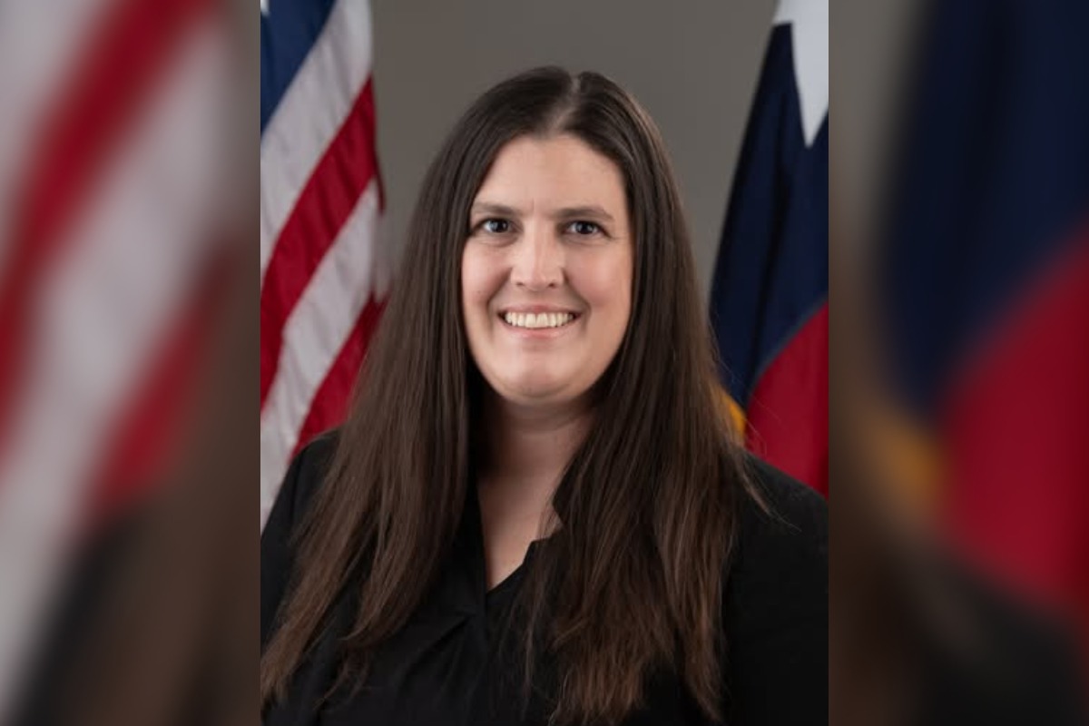 White Settlement Police Chief of Staff Megan Batchelder Graduates from