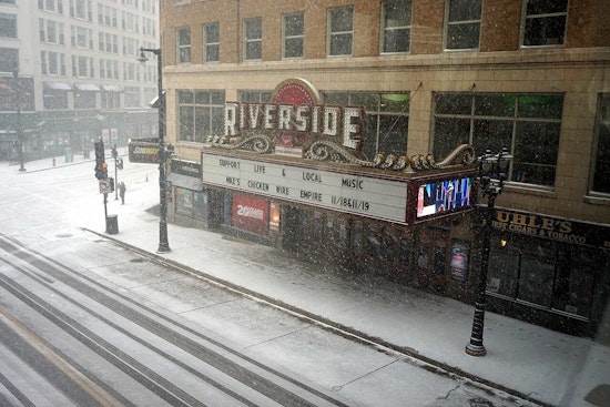 Winter's Chill Descends on Milwaukee Snowfall and Freezing Temperatures Forecasted as December Begins