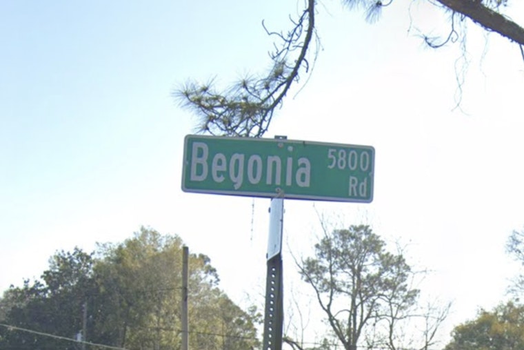 Woman Injured in Jacksonville Neighborhood Dispute as Suspect Remains at Large