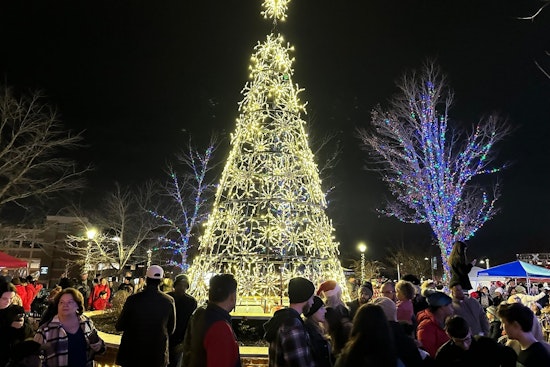 Woodstock Ignites Holiday Cheer with 29th Annual Christmas Jubilee & Parade of Lights