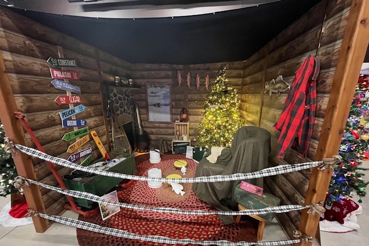Wright County Historical Society's Festival of Trees Hits Record Attendance; Open Till Jan 3 with Special Harp Performance