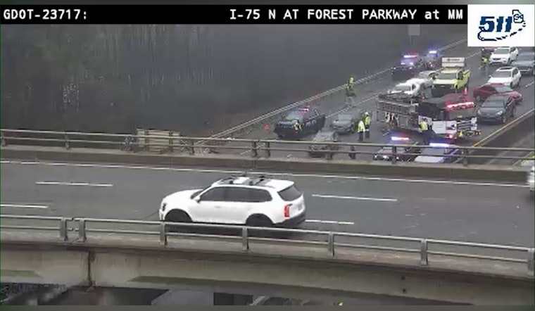 3 Hospitalized Following Multi-Vehicle Crash on I-75 South Near Forest Parkway in Clayton County