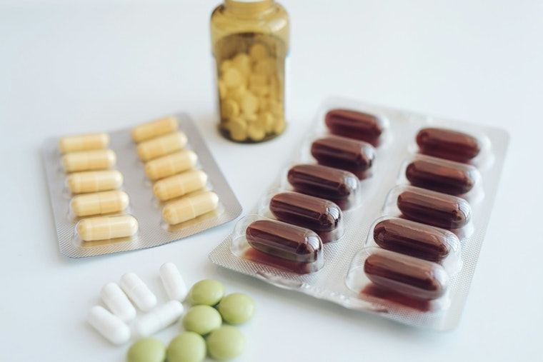 37 AGs Led by Kwame Raoul Urge FDA to Tackle Dangerous Fake Diet and Diabetes Drugs