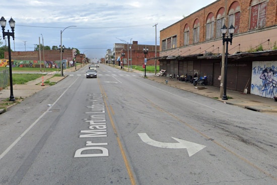 61-Year-Old Man Robbed at Knifepoint by Known Assailants in St. Louis' Wells or Goodfellow Neighborhood