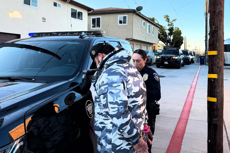 Amazon Delivery Driver in Coronado Thwarts Carjacking Attempt, Suspect Apprehended by Police