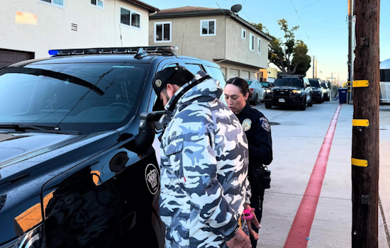 Amazon Delivery Driver in Coronado Thwarts Carjacking Attempt, Suspect Apprehended by Police