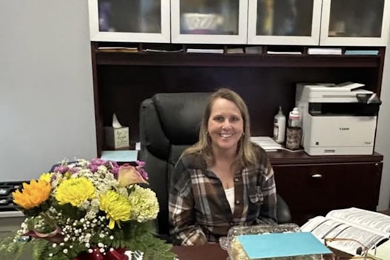 Anderson County Sheriff's Office Celebrates Mia Bounds' 30 Years of Dedicated Service