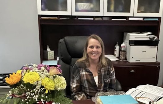 Anderson County Sheriff's Office Celebrates Mia Bounds' 30 Years of Dedicated Service