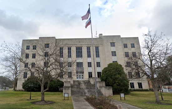 Angleton on High Alert, Brazoria County Courthouse Evacuated After Bomb Threat