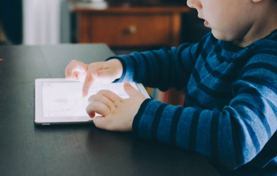 Arizona Advances Bill to Protect Kids from Mature Ads in Apps, Levies $10K Fines for Infringements