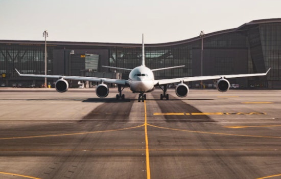 Arizona Aviation Gurus Tackle Skies' Safety Net Post Deadly D.C. Collision