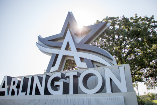 Arlington Beckons with Romantic Stargazing, Retro Arcades, and Culinary Delights for Valentine’s Weekend 2025