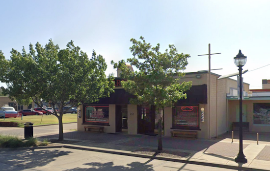 Arlington Police to Foster Community Relations with 'Shop Talk' Initiative at Local Barber Shop