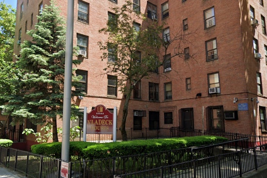 Armed Suspect Barricades Self in Lower East Side Apartment, Exchanges Gunfire with NYPD During Search Warrant Execution