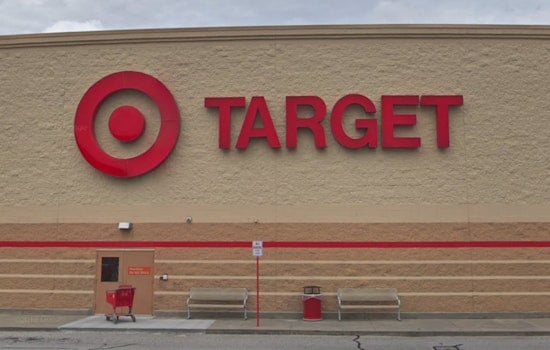 Atlanta Pastor Jamal Bryant Leads 40-Day Boycott of Target Over DEI Initiative Phase-Out