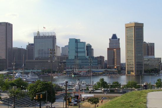 Baltimore Braces for Weekend Weather Shifts: Gusts and Temperature Plunge Follow Brief High Pressure Respite