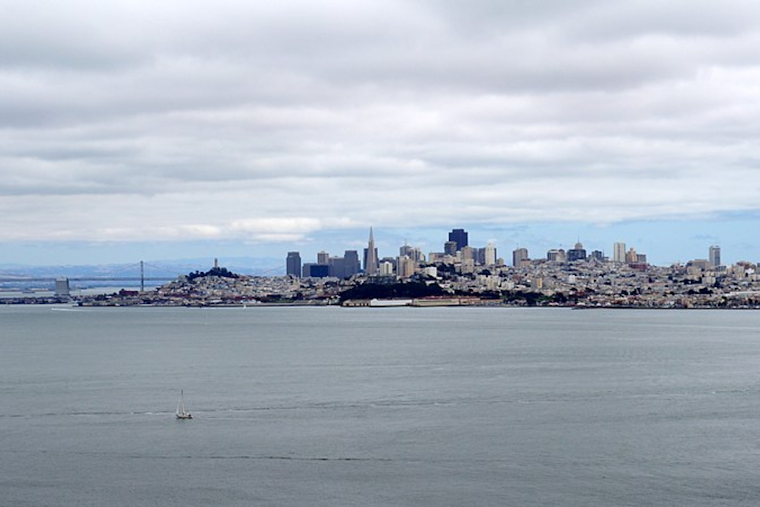 Bay Area Braces For Light Rain And Gentle Winds Warm Weekend Ahead