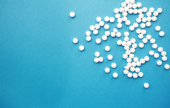 Bipartisan Crusade in Senate Tackles Opioid Crisis: Kelly and Tillis Unveil Groundbreaking Alternatives to PAIN Act for Senior Health