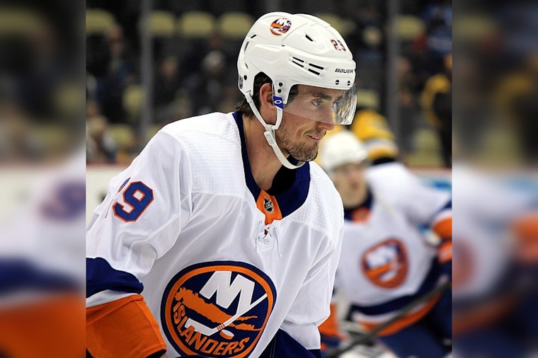 Brock Nelson Secures Islanders' Victory Over Golden Knights with Clutch Third-Period Goal