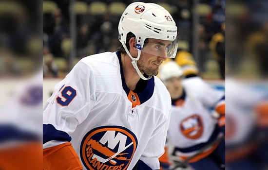 Brock Nelson Secures Islanders' Victory Over Golden Knights with Clutch Third-Period Goal