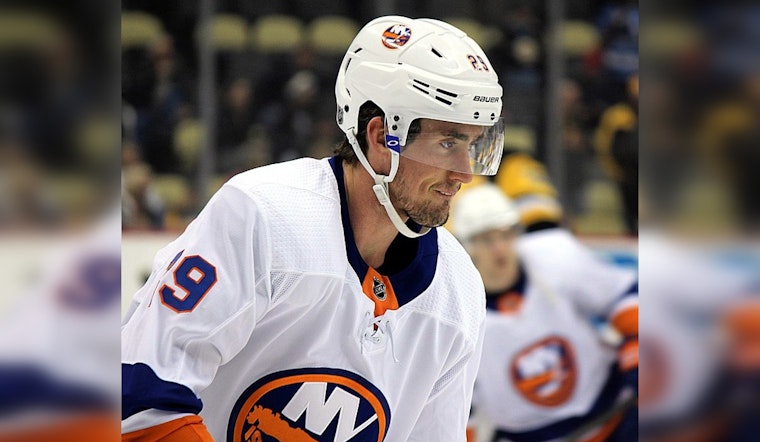 Brock Nelson Secures Islanders' Victory Over Golden Knights with Clutch Third-Period Goal
