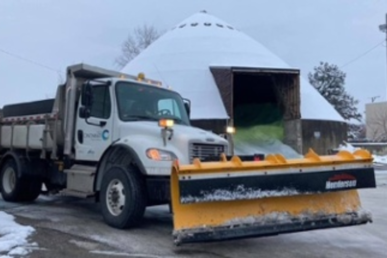 Cincinnati Mobilizes for Winter Weather: DPS Crews on 12-Hour Shifts to Mitigate Snowfall Impact
