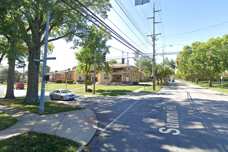 Cincinnati Woman in Stable Condition After Multiple Stab Wounds in Roselawn Neighborhood Attack