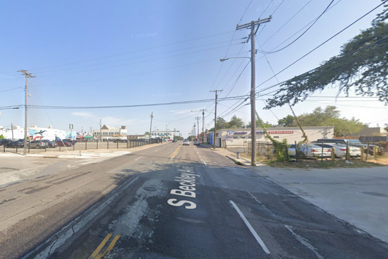 Dallas Police Investigating Late-Night Fatal Shooting in Oak Cliff, Seek Public's Help