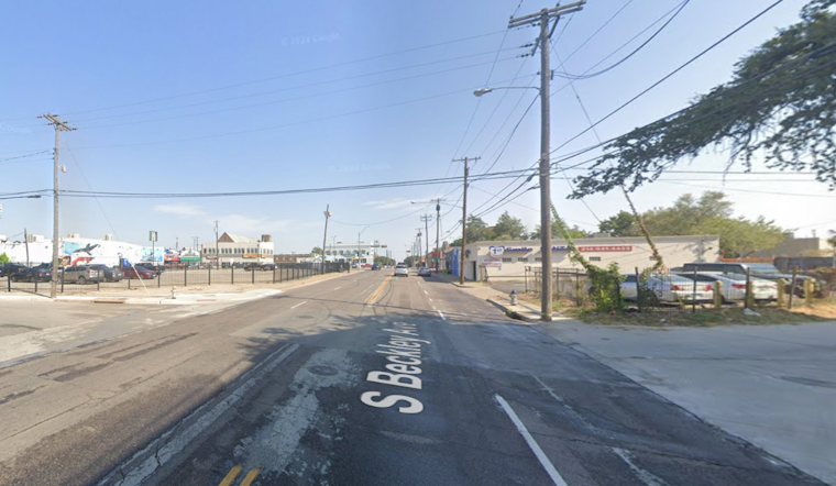 Dallas Police Investigating Late-Night Fatal Shooting in Oak Cliff, Seek Public's Help