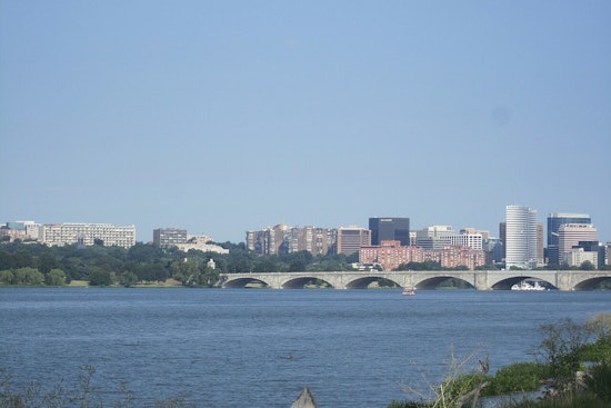 DC Police Enforce Safety Rules Between Woodrow Wilson and 14th Street Bridges