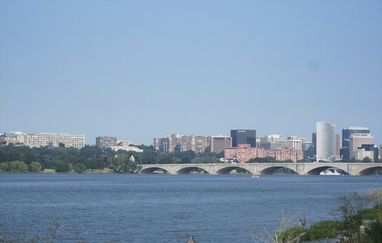 DC Police Enforce Safety Rules Between Woodrow Wilson and 14th Street Bridges