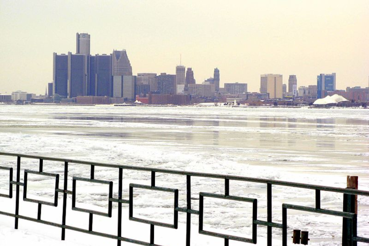Detroit Braces for Weather Whiplash: Wind Gusts, Temperature Drops, and a Mix of Rain and Snow Ahead