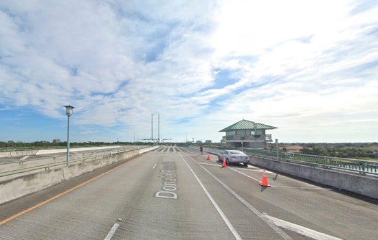 Donald Ross Road Bridge Closed to Marine Traffic in Palm Beach Due to Mechanical Issues