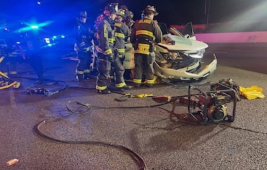 Early Morning Crash on SR-408 Near Downtown Orlando Leads to Lane Closures and Injuries