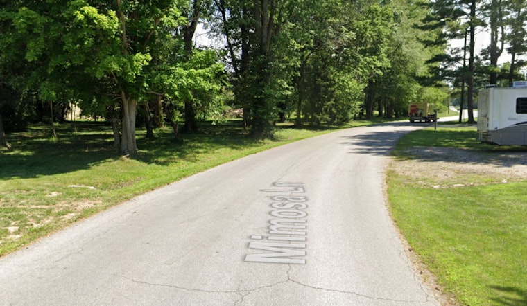 Early Morning Tragedy Strikes Indianapolis as Woman Perishes in Single-Vehicle Crash on Southeast Side