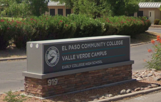 El Paso Community College and El Pasoans Fighting Hunger Team Up for Successful 'Grocery Giveaway' Event at Transmountain Campus
