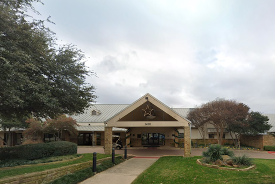 Euless Hosts Annual Daddy/Daughter Valentine's Dance at Texas Star Golf Course