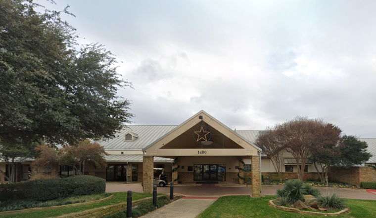Euless Hosts Annual Daddy/Daughter Valentine's Dance at Texas Star Golf Course