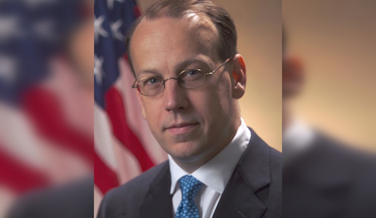 Ex-Solicitor General Probes Ex-President's Alleged Deal with NYC Mayor Adams Amidst Extended Legal Showdown