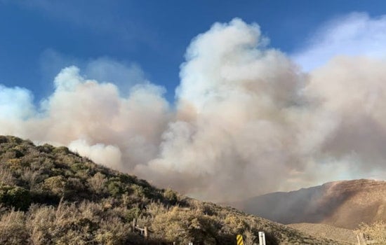 Firefighters Battle 400-Acre Brady Fire South of Mayer; Prescott Residents Urged to Stay Clear