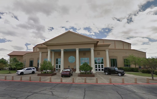 Former Landers Center Director Sues DeSoto County Officials for Alleged Racial Discrimination in Booking Policies
