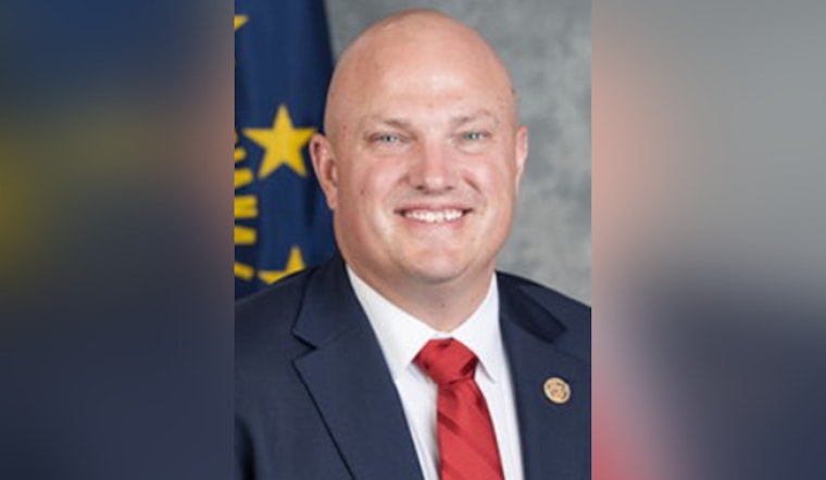Fort Wayne Students Step Inside Indiana State Governance as Senate Pages